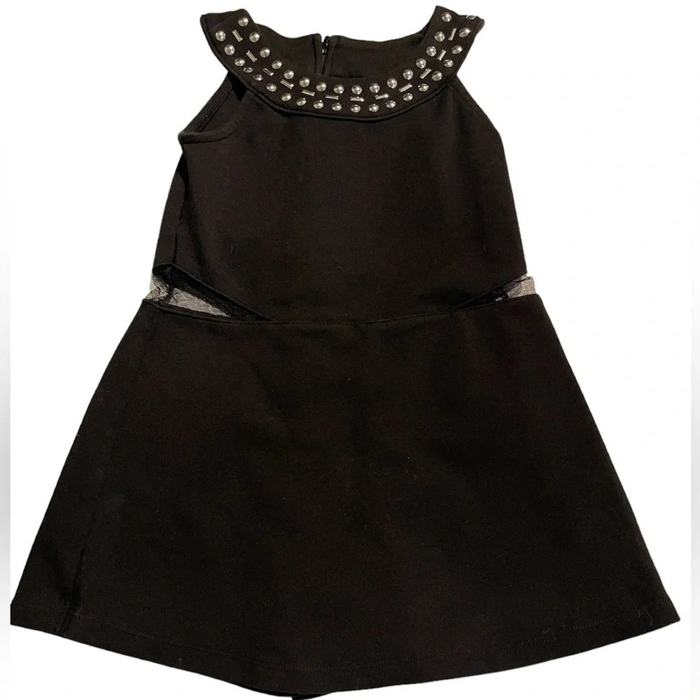 3/$20 Children’s place size 5 girls‎ black skort jumpsuit EUC